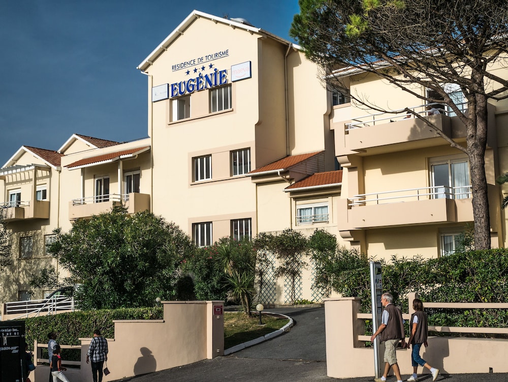 residence mer and golf eugenie