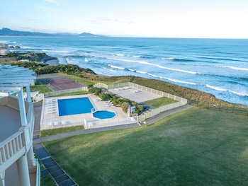 residence mer and golf eugenie