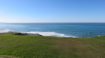 residence mer and golf eugenie