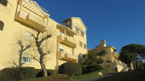 residence mer and golf eugenie