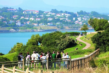 residence pierre and vacances eguzki