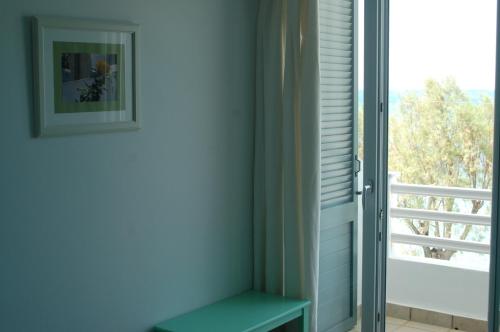 hotel paros
