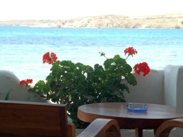 hotel paros