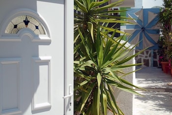 hotel paros