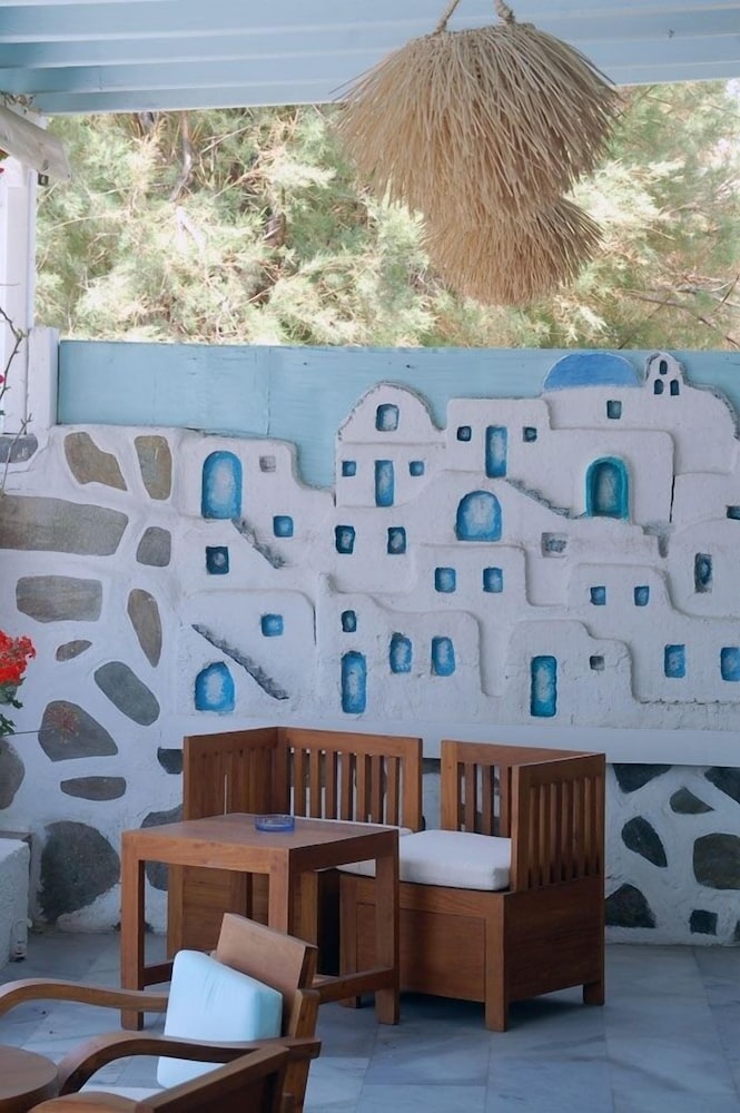 hotel paros