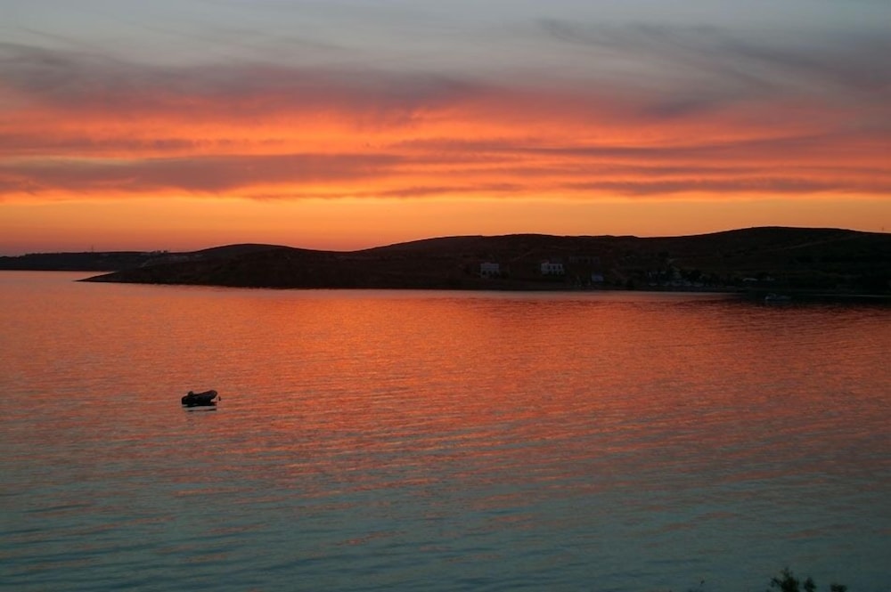 hotel paros