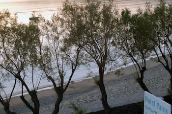 hotel paros
