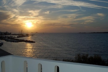 hotel paros