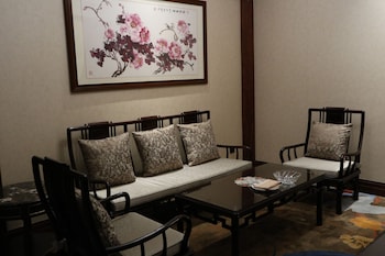 donghu hotel