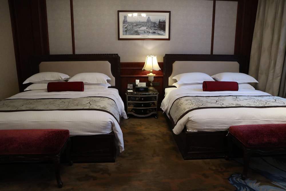 donghu hotel