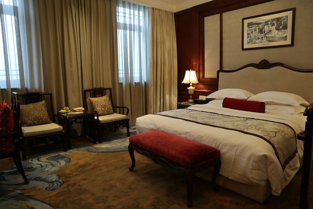 donghu hotel
