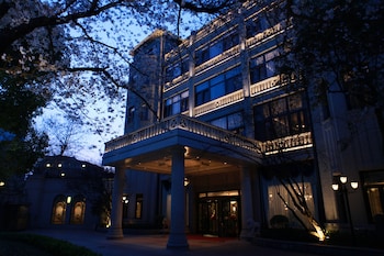 donghu hotel