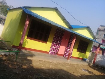 Dreamland Cottage Restaurant Guesthouse,,3 star