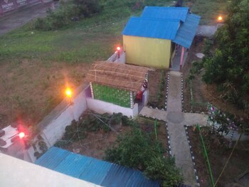 Dreamland Cottage Restaurant Guesthouse,,3 star