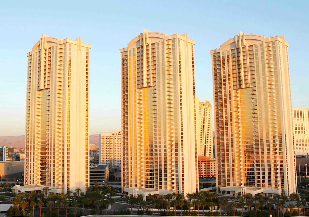 jet luxury resorts the signature condo hotel