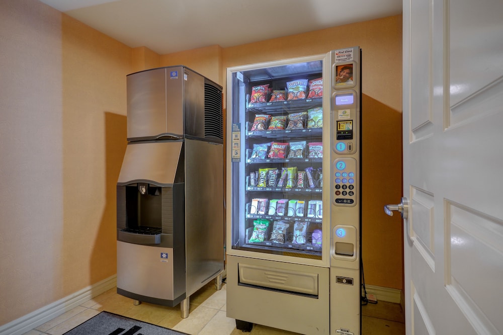 jet luxury resorts the signature condo hotel