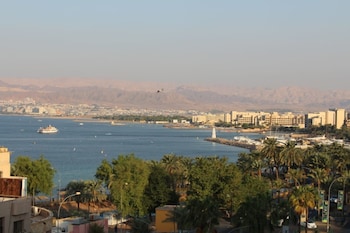 ahla tlah seaview hotel