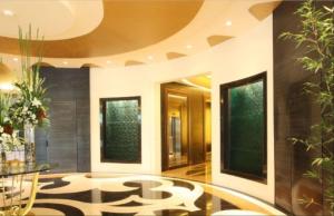 The Bellevue Manila,Near Festival Supermall,5 star