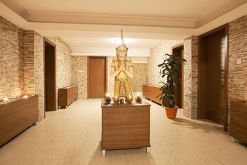 exotic hotel
