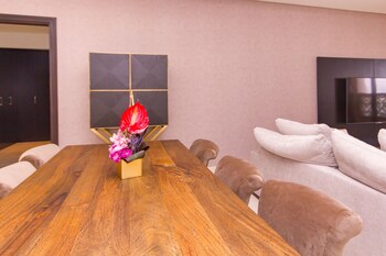 bespoke residences balqis residences