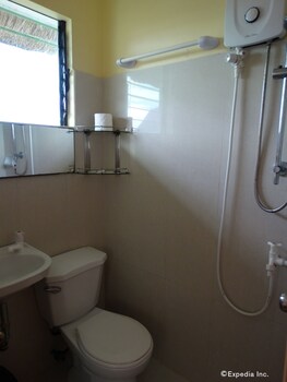 royal paradise guesthouse