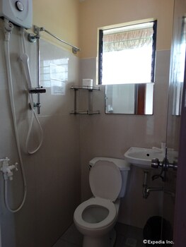 royal paradise guesthouse