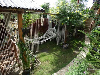 royal paradise guesthouse