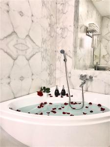 anh nguyet hotel da nang
