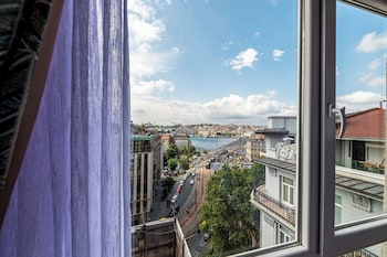 karakoy aparts