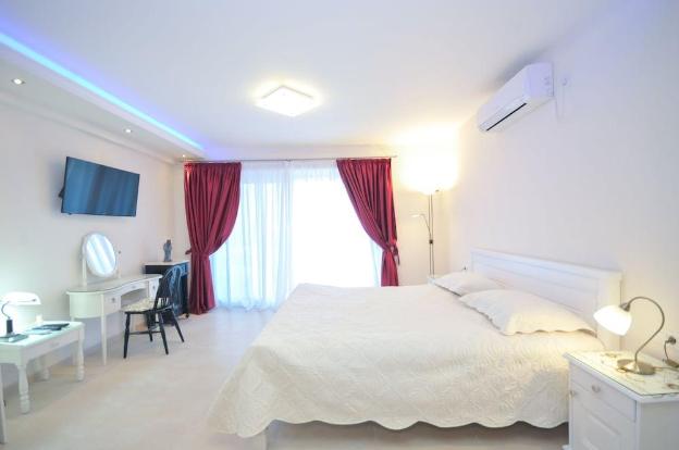 st george apartments and villa with pool