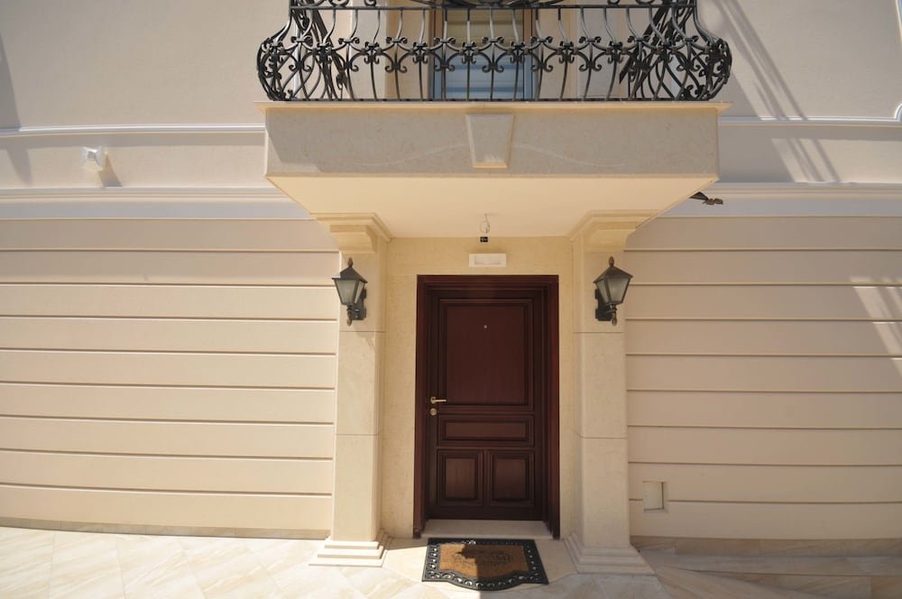 st george apartments and villa with pool