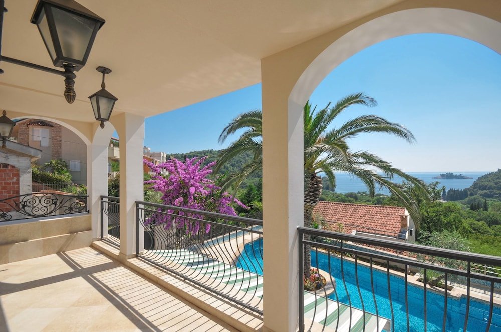 st george apartments and villa with pool