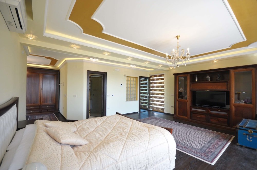 st george apartments and villa with pool