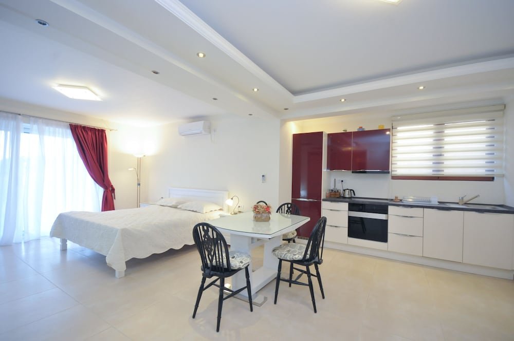 st george apartments and villa with pool