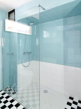 hotel eetu adults only