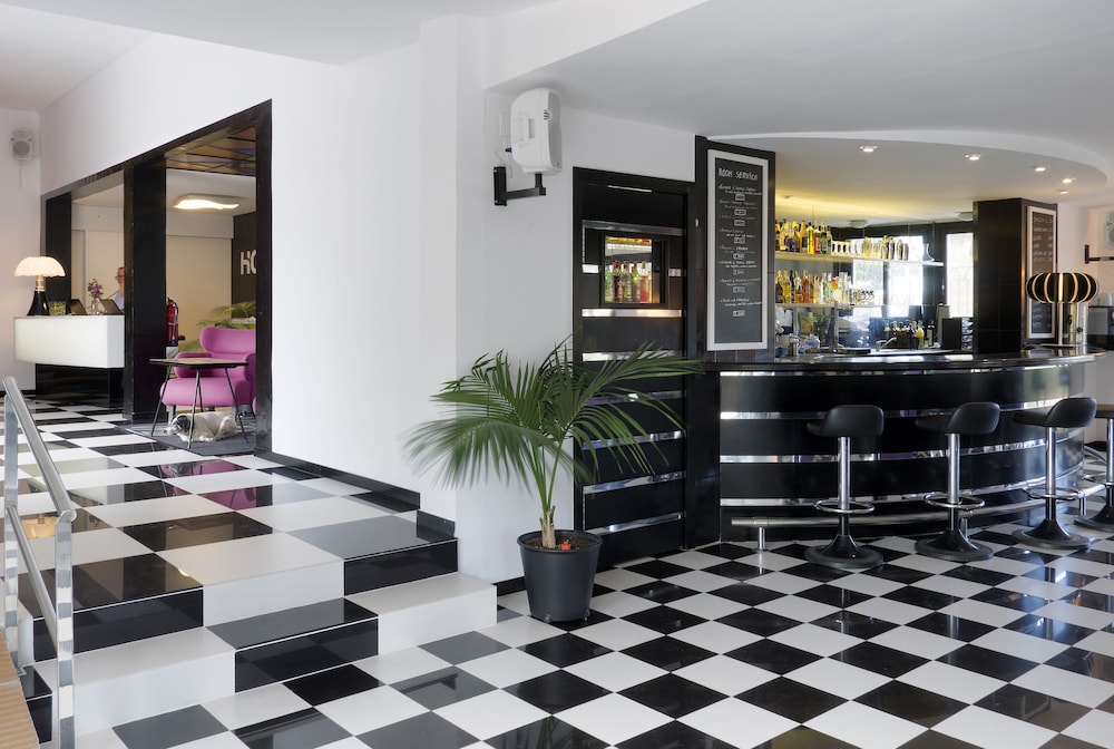 hotel eetu adults only