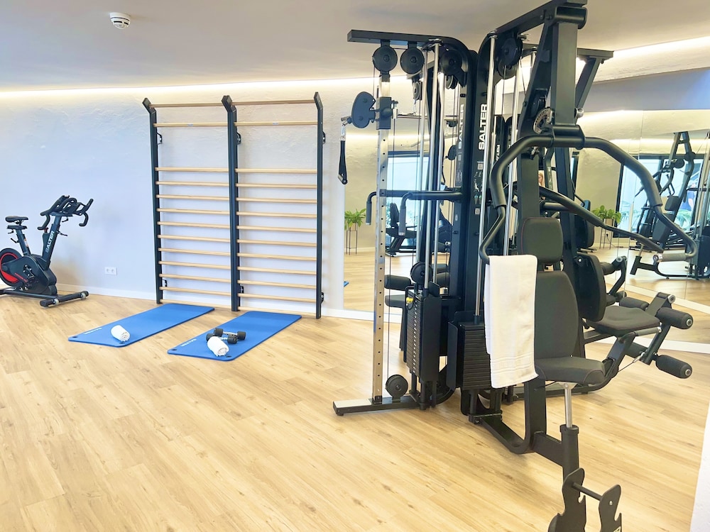 hotel eetu adults only