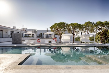 hotel eetu adults only