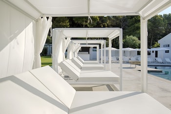 hotel eetu adults only