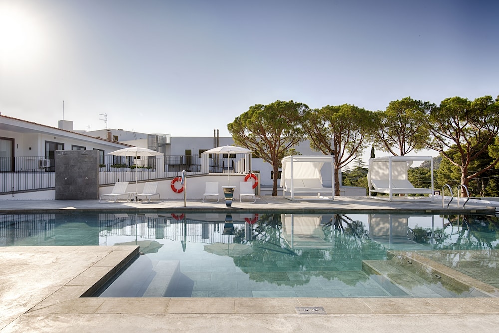 hotel eetu adults only