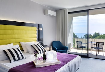 hotel eetu adults only