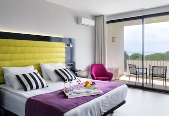 hotel eetu adults only