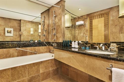 hilton chongqing hotel