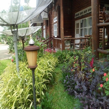 Villa Kota Bunga Camelia,Cianjur>>Bogor,3 star