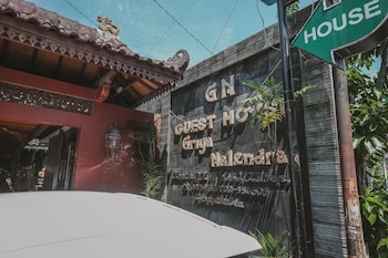 reddoorz near galeria mall 2