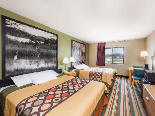 super 8 by wyndham chanute