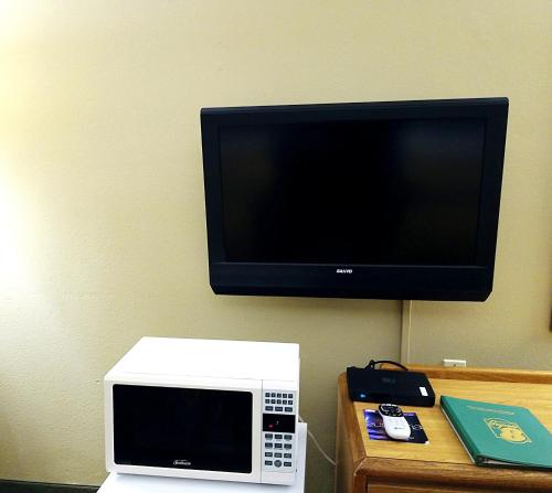 super 8 by wyndham chanute