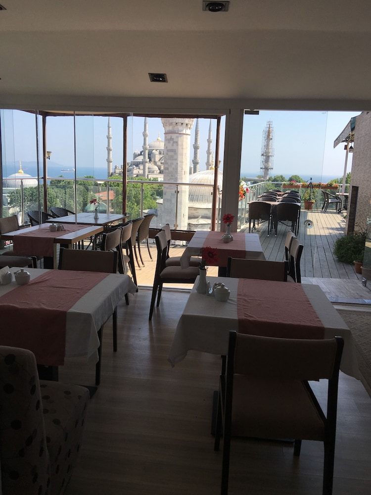 lapis inn hotel and spa