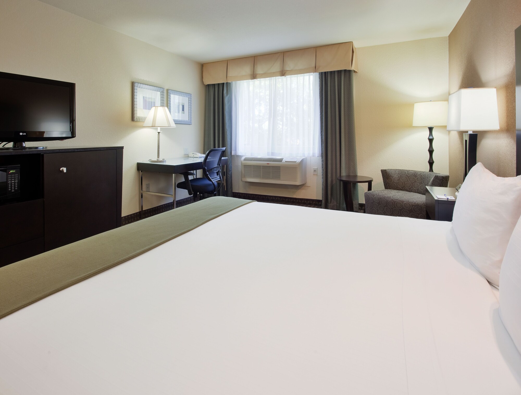 holiday inn express union city san jose by ihg