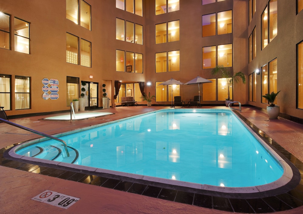 holiday inn express union city san jose by ihg
